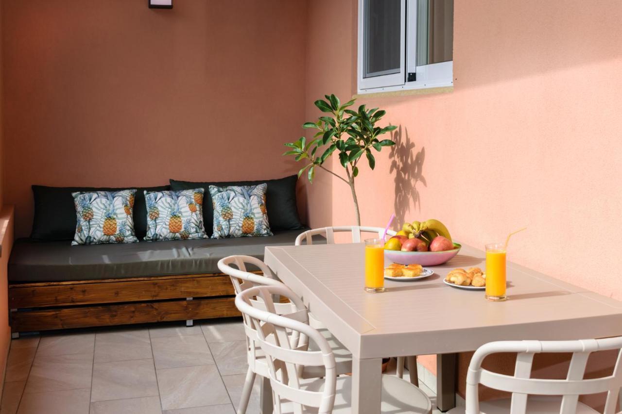 Iliana Apartments فالاسارنا المظهر الخارجي الصورة